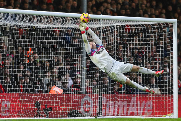 精准的发球 精准的发球