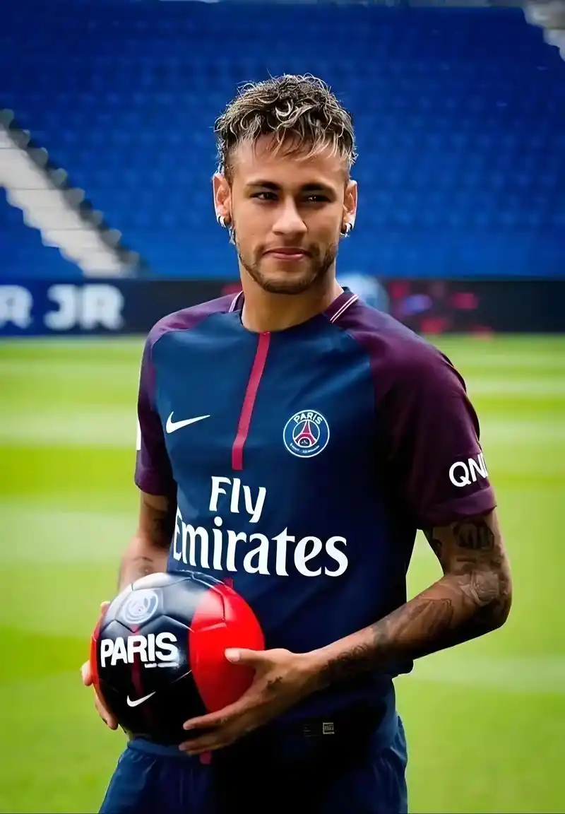 她在比赛中 她在比赛中